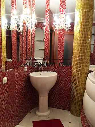 Здається 3-х к.кв. біля м. Печерська № 1128698 Kiev