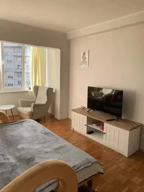 Оренда Квартира 2-кімнатна, 6/9 поверх на Победы просп., 19 Київ - фото 1