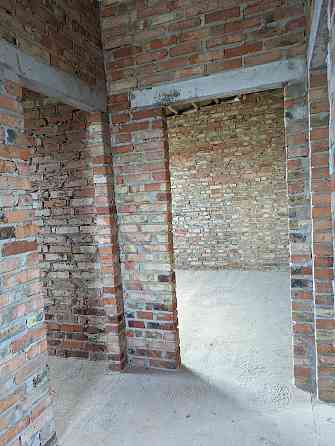 Продаж Будинок 4-кімнатний на вул. Київська Рівне