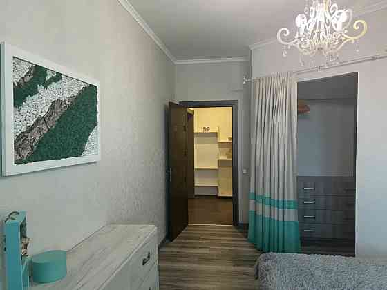 Оренда Квартира 1-кімнатна, 14/26 поверх на Ованеса Туманяна, 15а Киев