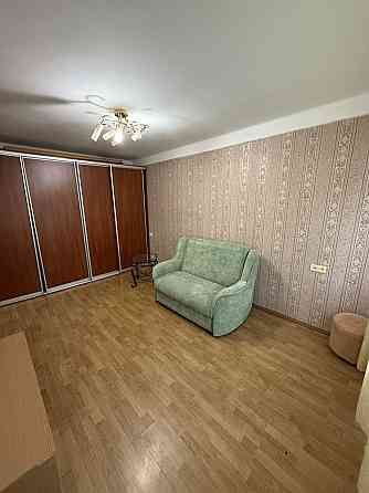 Продаж Квартира 2-кімнатна, 1/5 поверх на Солом'янська вул., д. 29 Kiev