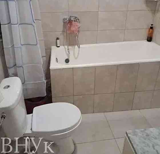 Продаж Квартира 2-кімнатна, 1/1 поверх на Українська Ужгород