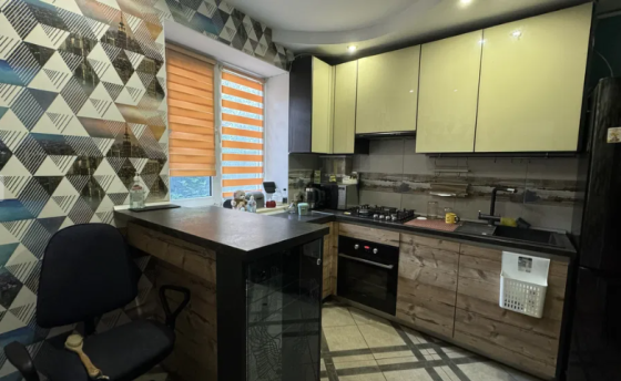 Продам дом с ремонтом в Одессе (ул.Платановая) Одеса