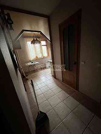 Продаж Квартира 4-кімнатна, 4/16 поверх на вул. Борзенка Харків