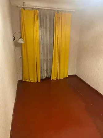 Продаж Квартира 2-кімнатна, 4/5 поверх на вул. Корольова Академіка Kirovohrad