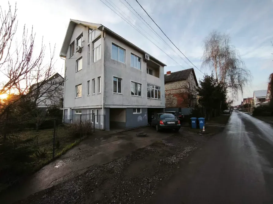 For rent 1-room Apartment 35 sq.m Горіхова 1 Uzhhorod - photo 2