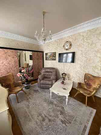 Продаж Квартира 3-кімнатна на ул. Ришельевская, 58 Одесса