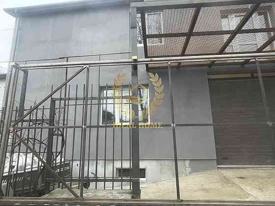 Продаж Будинок 3-кімнатний 