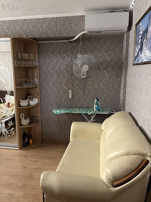 Оренда Гараж/паркомісце на Степана Бандери пр. 4/4 поверх Ternopil' - photo 2