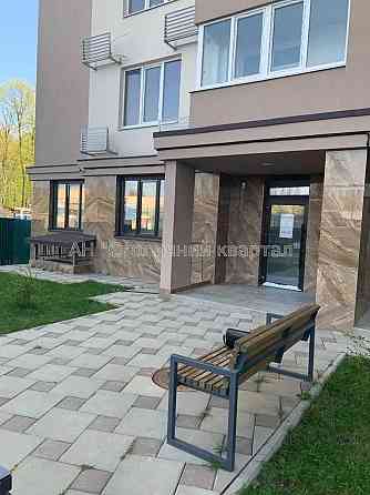 Оренда торгове приміщення на Заболотного Академіка вул., 15Г приміщень - 1, поверх - 1/25 Киев