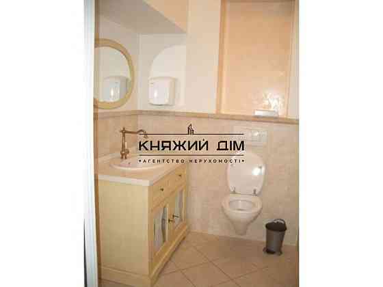 Оренда офісне приміщення на Предславинская ул. поверх - 1 Київ