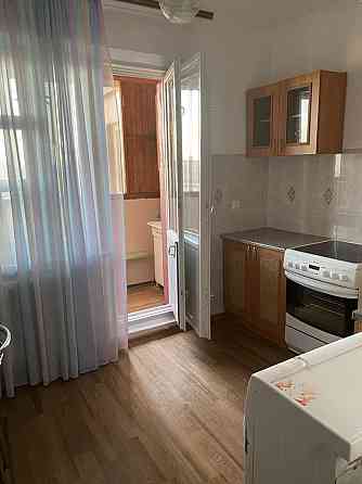 Оренда Квартира 1-кімнатна, 15/16 поверх на Ялтинська, 15 Київ