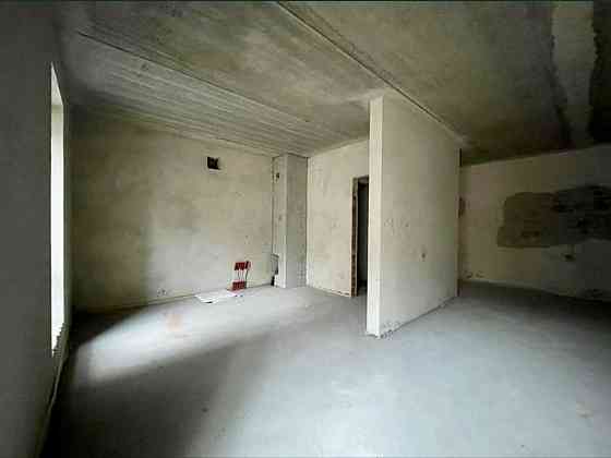 Продаж Квартира 2-кімнатна, 1/4 поверх на 24 Серпня Krykhivtsi