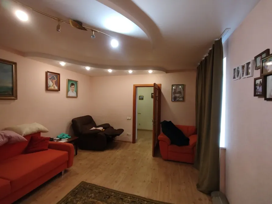 Продажа 3к Квартира 92 кв.м вулиця Осіння 4-а Днепр - изображение 1