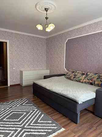 Оренда Квартира 1-кімнатна, 20/25 поверх на Хорольська, 1а Київ