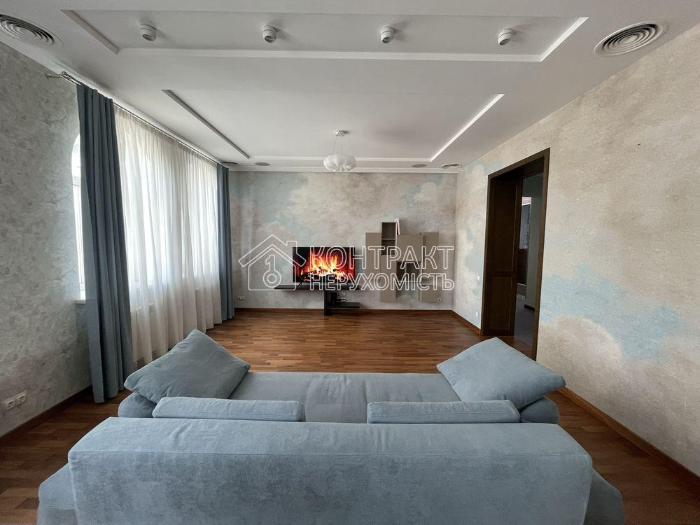 Оренда Квартира 5-кімнатна, 6/6 поверх на вул. Чернишевська Харків - фото 1