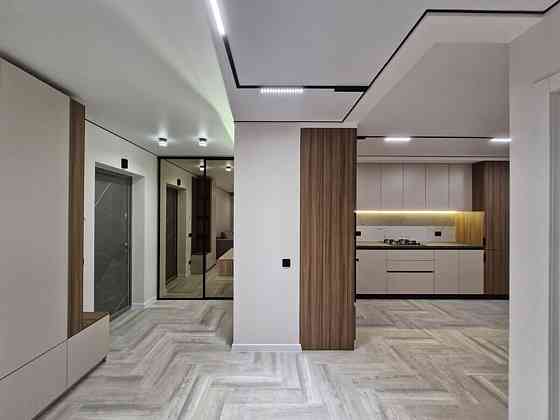 Продаж Квартира 3-кімнатна, 10/10 поверх на Покрови вул., 14А Тернопіль