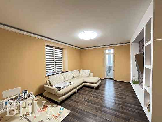 Продаж Квартира 2-кімнатна, 9/9 поверх на вул. Васильченка Львів