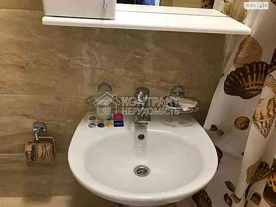 Продаж Квартира 1-кімнатна, 4/7 поверх на вул. Чернівецька Kharkiv