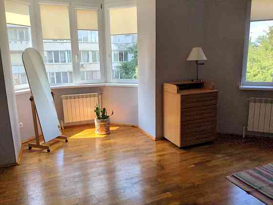 Оренда Квартира 2-кімнатна, 3/17 поверх на проспект Берестейський, 125 Київ