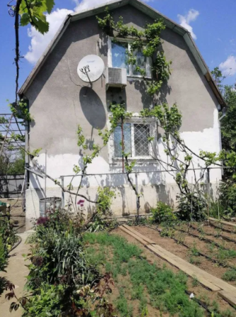 Продам дом-дачу на берегу лимана в Новодофиновском массиве (Лиманский р-н) Нова Дофінівка