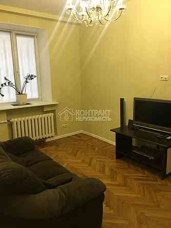 Продаж Квартира 3-кімнатна, 2/6 поверх на вул. Каразіна Kharkiv