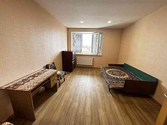 Продаж Квартира 1-кімнатна, 9/9 поверх на Спортивная ул. Дніпро