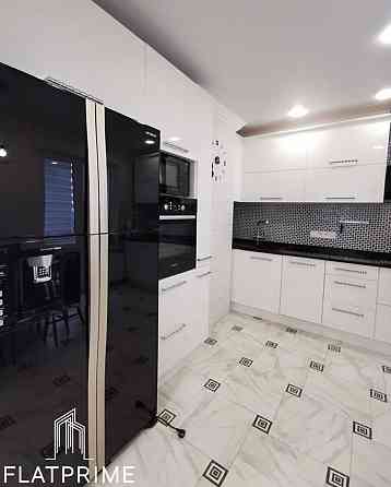 Продаж Квартира 3-кімнатна, 20/26 поверх на Юлії Здановської вул., д. 36В Kiev