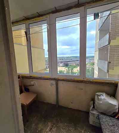 Продаж Квартира 3-кімнатна, 12/16 поверх на Малиновского Маршала ул., 60 Дніпро