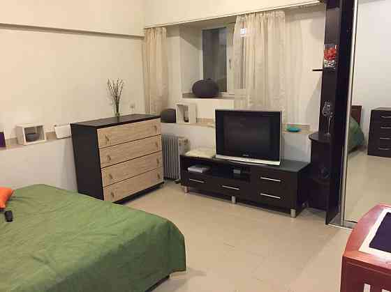 Оренда Квартира 1-кімнатна на Михайловская ул., 2 Kiev