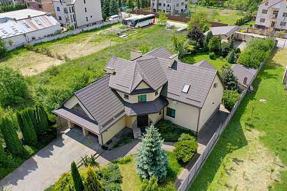 Продаж приміщення вільного призначення на вул. Шухевича приміщень - 5, поверх - 1/2 Zymna Voda