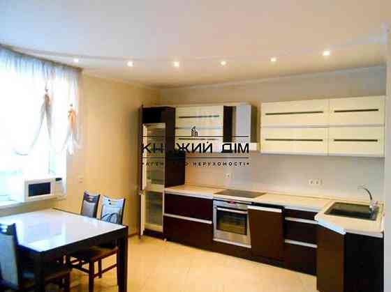 Продаж 3-кімнатної квартири по Дніпровській набережній. № 21145328 Kiev