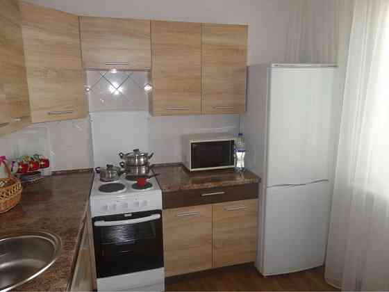 Продаж Квартира 2-кімнатна, 16/16 поверх на Підгірна вул., д. 12 Kiev