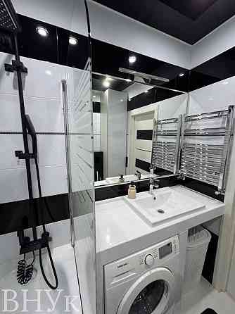 Продаж Квартира 3-кімнатна, 8/10 поверх на Зелена Львів