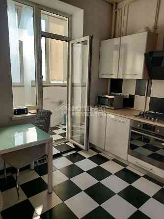 Продаж Квартира 2-кімнатна, 5/9 поверх на вул. Героїв Харкова Харків