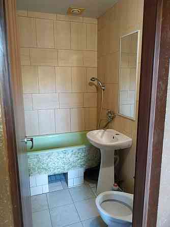 Оренда Квартира 1-кімнатна, 1/1 поверх на Циалковського, 2 Киев