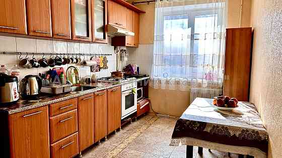 Продаж Будинок 3-кімнатний на Печенізька вул., 1/7 Kiev