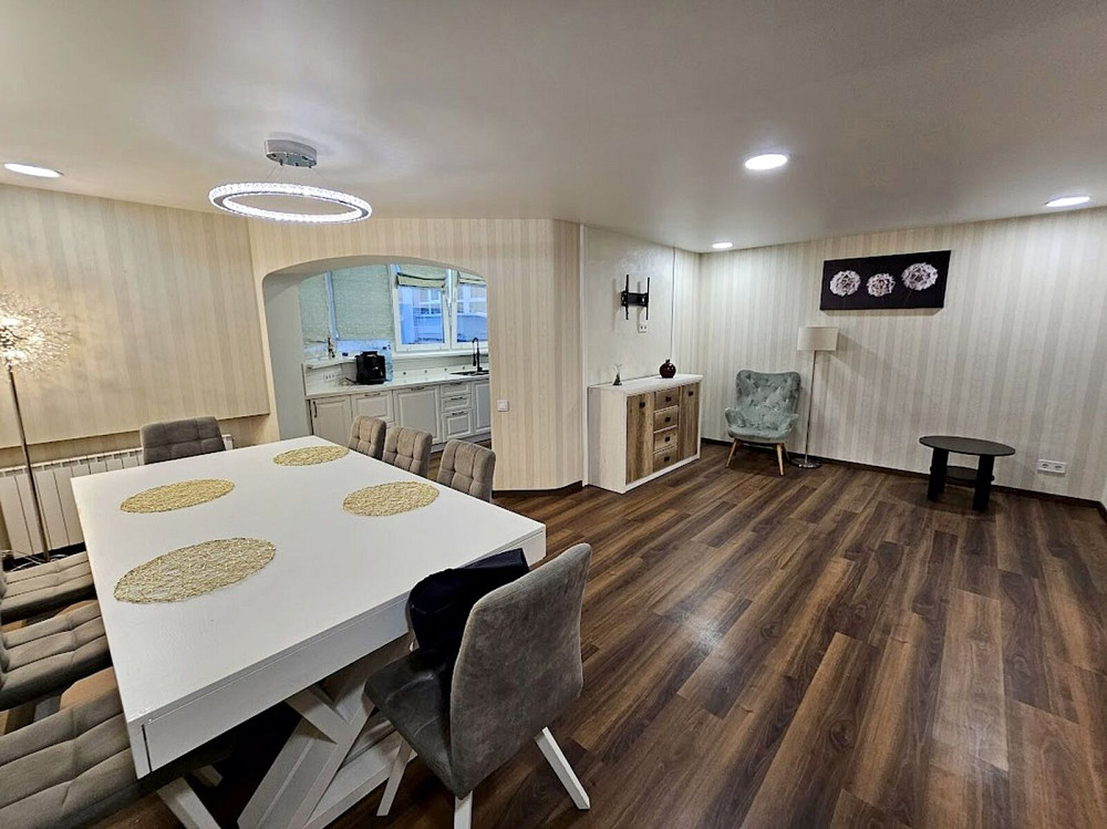 Продаж Квартира 3-кімнатна, 3/10 поверх на Старокозацкая, 38 Дніпро - фото 2