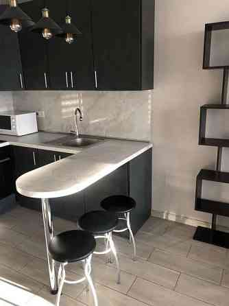 Оренда Квартира 1-кімнатна, 11/26 поверх на пр. Николая Бажана Киев