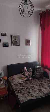 Продаж Квартира 1-кімнатна, 1/5 поверх на вул. Резніковський Харків