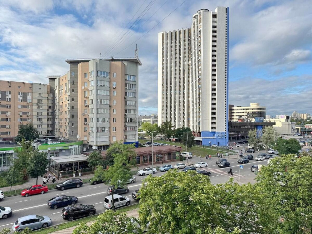 Оренда Квартира 3-кімнатна, 5/9 поверх на Раїси Окіпної, 5 Київ - фото 2