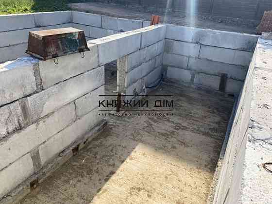 Продажа участка с построенным подвальным этажом в с. Лесное. № 229340 