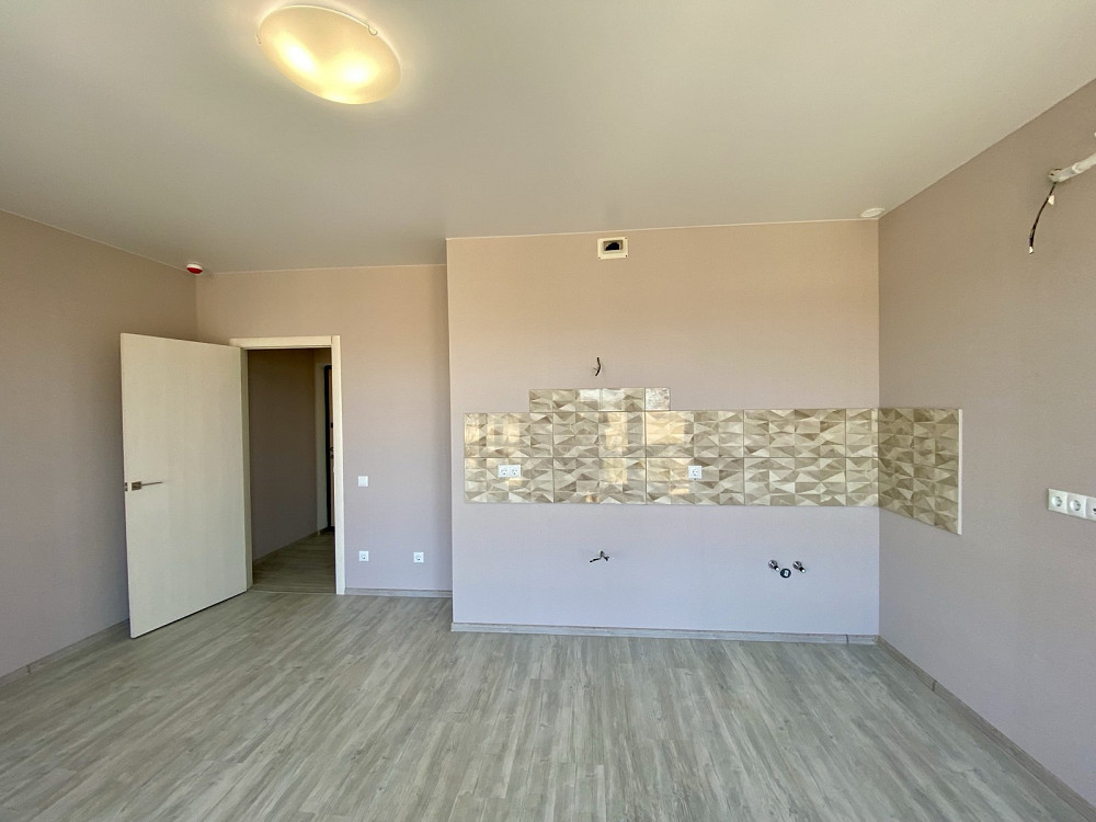 1-комнатная квартира с евроремонтом в ЖК Артвиль, 2 этаж Авангард - изображение 1