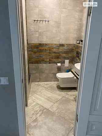 Продаж Квартира 3-кімнатна, 1/10 поверх на Коцюбинського Вінниця