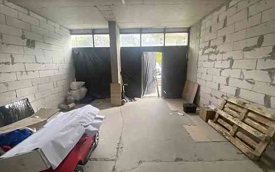 Продаж приміщення вільного призначення на вул. Петра Батьківського поверх - 1/10 Тернополь