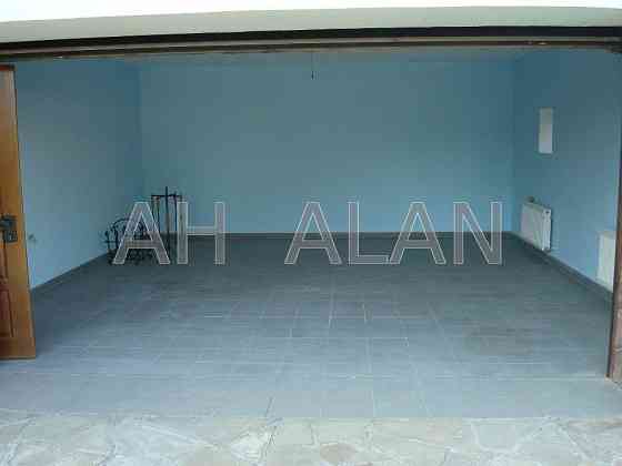 Продаж Будинок 7-кімнатний на Добросусідська вул., 1 Київ