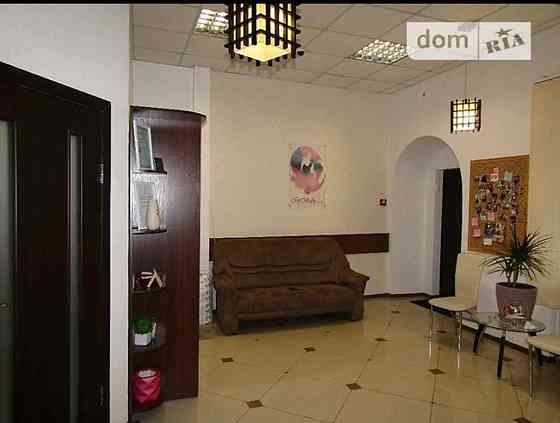 Оренда приміщення вільного призначення на Симона Петлюри поверх - 1/2 Вінниця