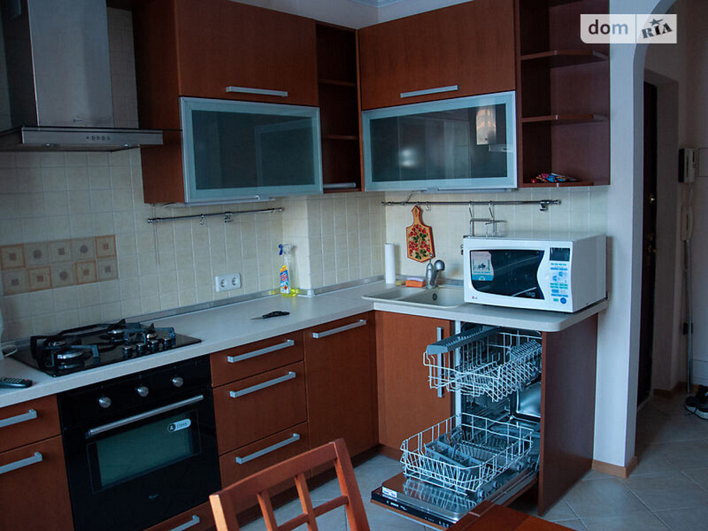 Оренда Квартира 3-кімнатна, 6/10 поверх на ул. Михаила Драгоманова Київ - фото 3