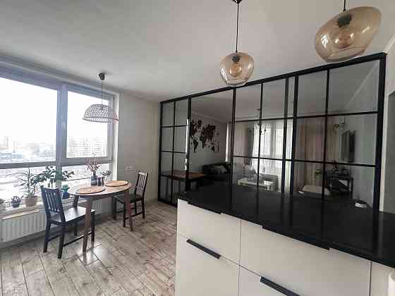 Продаж Квартира 3-кімнатна, 7/25 поверх на Європейського Союзу вул., д. 41А Kiev