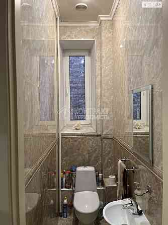 Продаж Квартира 4-кімнатна, 4/4 поверх на вул. Героїв Харкова Kharkiv